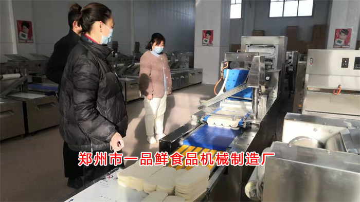 浙江臺州客戶張先生定購350型自動疊片燴面機(jī)(圖2) 浙江臺州客戶張先生定購350型自動疊片燴面機(jī)(圖2)