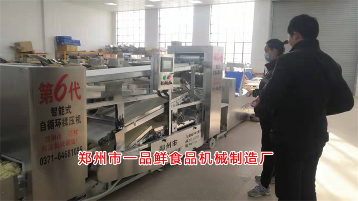 浙江臺州客戶張先生定購350型自動疊片燴面機(jī)(圖4) 浙江臺州客戶張先生定購350型自動疊片燴面機(jī)(圖4)