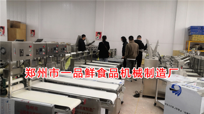 邯鄲客戶回購一品鮮燴面機(jī)(圖4) 邯鄲客戶回購一品鮮燴面機(jī)(圖4)