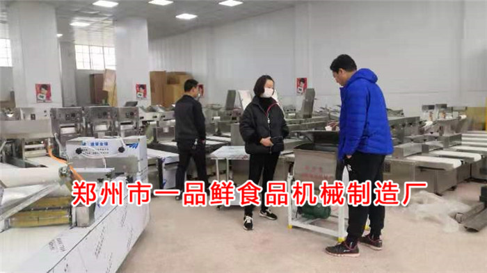 洛陽(yáng)客戶(hù)訂購(gòu)350型全套燴面機(jī)(圖2) 洛陽(yáng)客戶(hù)訂購(gòu)350型全套燴面機(jī)(圖2)