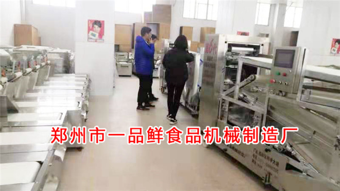 洛陽(yáng)客戶(hù)訂購(gòu)350型全套燴面機(jī)(圖4) 洛陽(yáng)客戶(hù)訂購(gòu)350型全套燴面機(jī)(圖4)