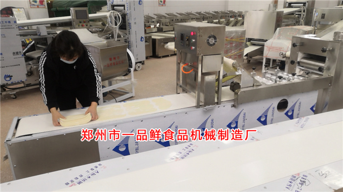 燴面機調(diào)試完畢 燴面機調(diào)試完畢