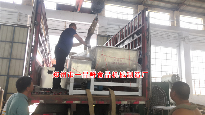 設(shè)備裝車(chē)中 設(shè)備裝車(chē)中